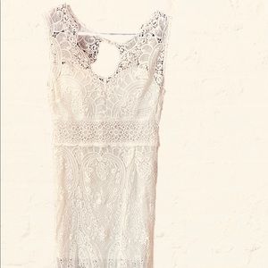 New with tags ivory boho lace wedding dress